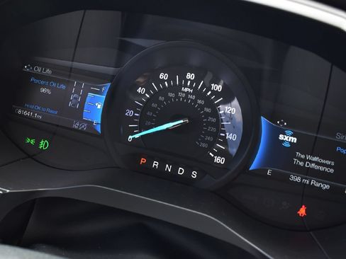 Certified 2022 Ford Edge Titanium AWD/4WD image 12