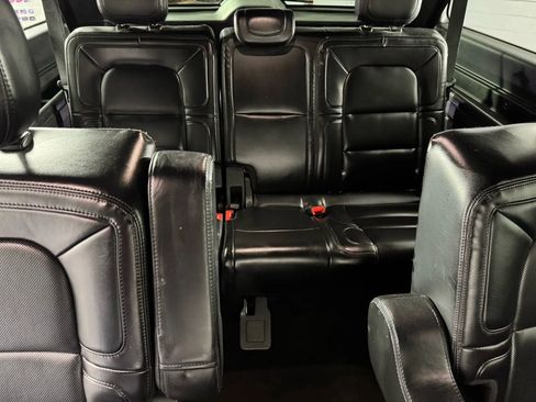 Used 2020 Lincoln Navigator L Reserve w/ Equipment Group 208A Reserve image 41
