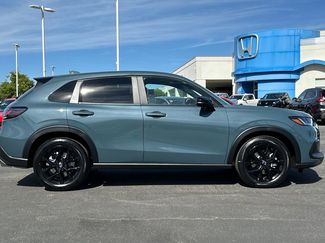 New 2025 Honda HR-V Sport video 3