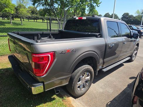 Used 2021 Ford F150 XLT w/ Equipment Group 302A High image 4
