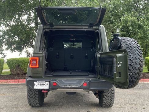 Used 2020 Jeep Wrangler Unlimited Rubicon AWD/4WD image 7