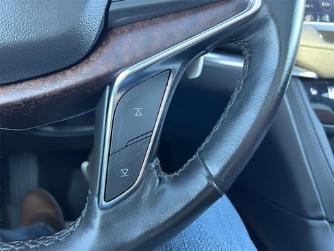 Used 2023 Cadillac XT5 Sportv image 22