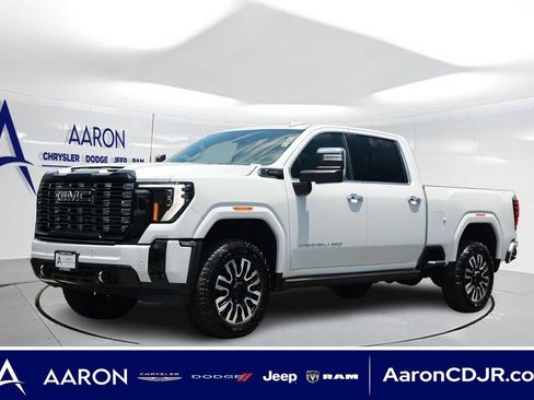 Used 2026 GMC Sierra 3500 Denali Ultimate AWD/4WD image 1