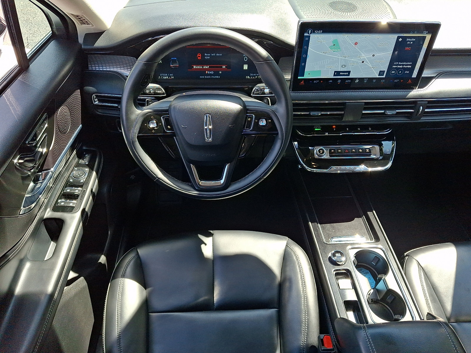 Used 2023 Lincoln Corsair FWD image 11