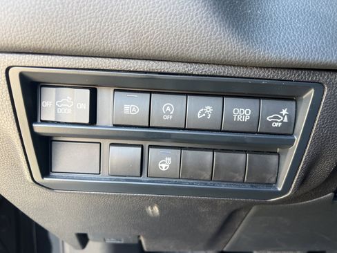 Used 2024 Toyota Tundra Limited image 23