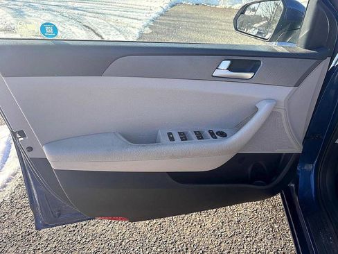 Used 2016 Hyundai Sonata SE image 21