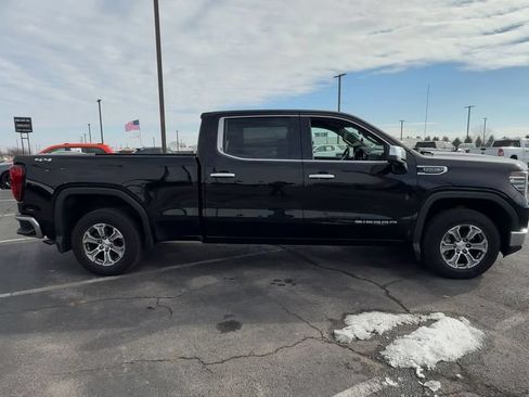 Used 2022 GMC Sierra 1500 SLT w/ Max Trailering Package AWD/4WD image 9