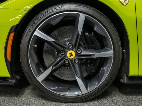 Used 2022 Ferrari SF90 Stradale AWD/4WD image 9
