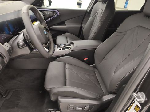 Used 2025 BMW X3 xDrive30i w/ Premium Package AWD/4WD image 5