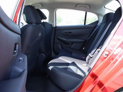 New 2025 Nissan Sentra SV image 8