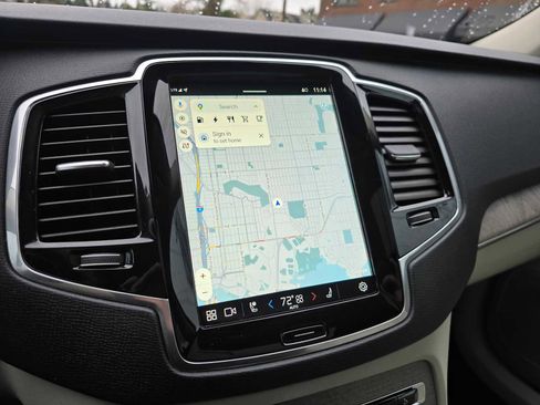 Certified 2023 Volvo XC90 T8 Plus w/ Protection Package Premier image 30