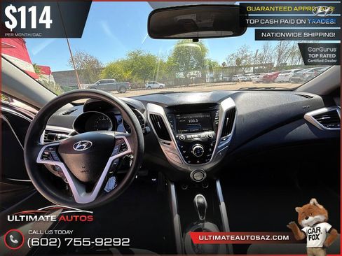 Used 2015 Hyundai Veloster FWD image 22
