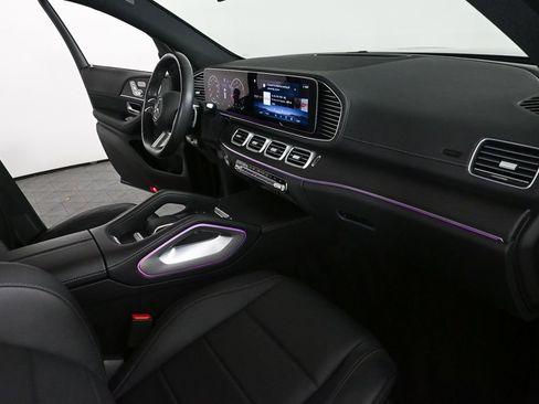 Certified 2024 Mercedes-Benz GLS 450 4MATIC image 23