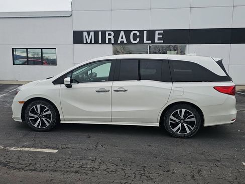Used 2019 Honda Odyssey Elite image 3