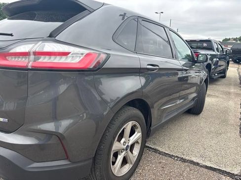 Used 2020 Ford Edge SE AWD/4WD image 3