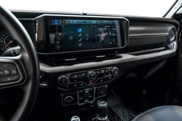 Used 2025 Jeep Gladiator Sport AWD/4WD image 61