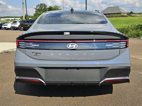 New 2025 Hyundai Sonata SE image 5