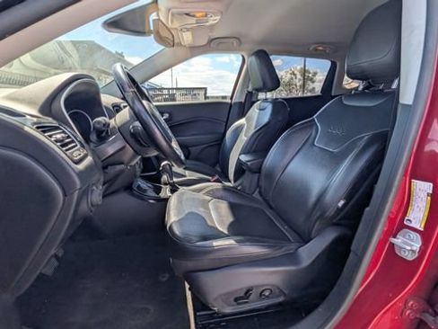 Used 2019 Jeep Compass Limited AWD/4WD image 3