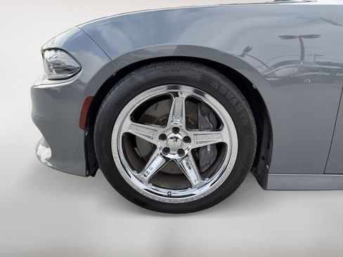 Used 2019 Dodge Charger Scat Pack w/ Dynamics Package image 38
