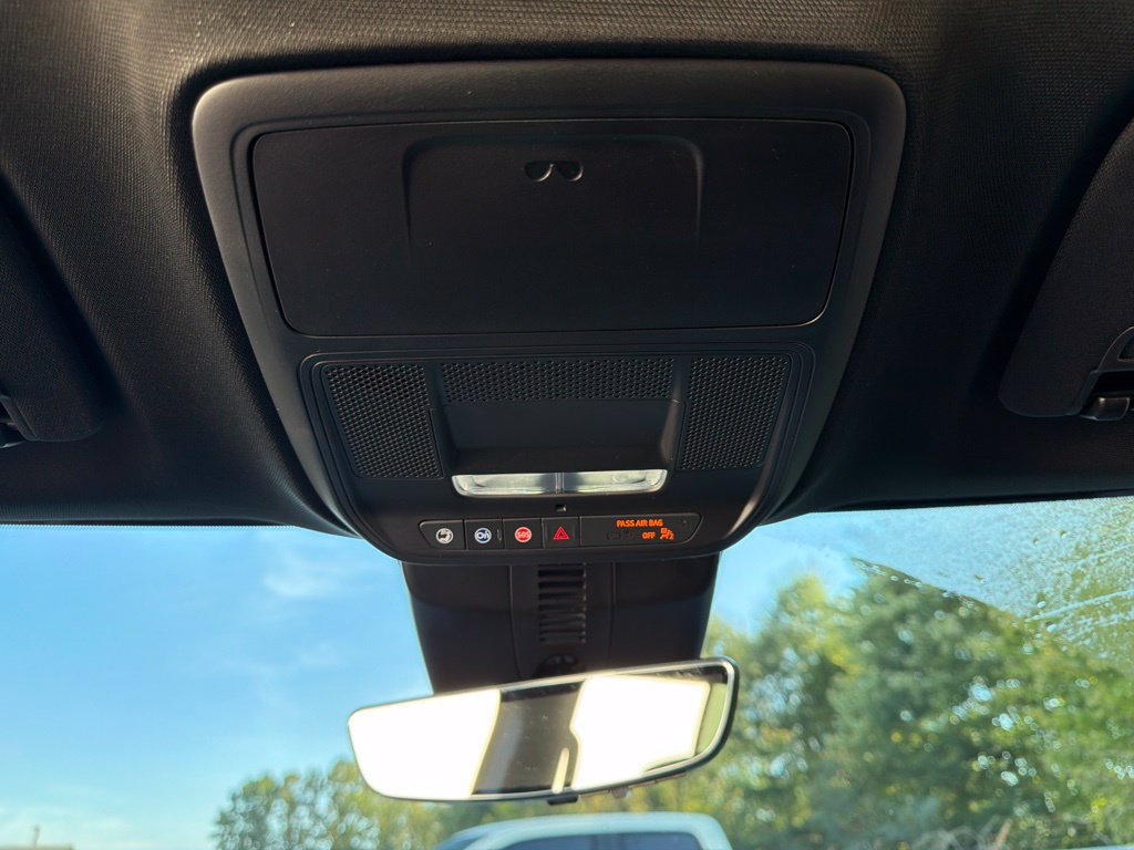 Used 2026 Chevrolet Traverse Z71 w/ Enhanced Driving Package AWD/4WD image 40