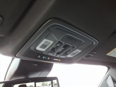 Used 2023 GMC Sierra 1500 AT4 w/ AT4 Premium Package image 31