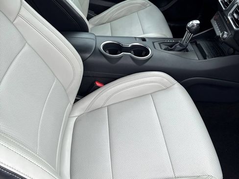 Used 2024 Ford Mustang Premium RWD image 18