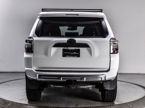 Used 2023 Toyota 4Runner TRD Off-Road Premium AWD/4WD image 5