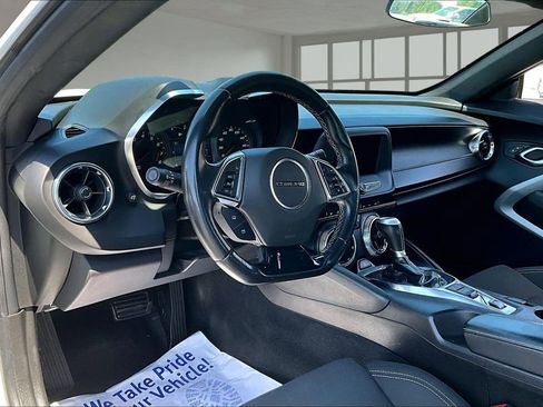 Used 2021 Chevrolet Camaro LT w/ RS Package RWD image 15