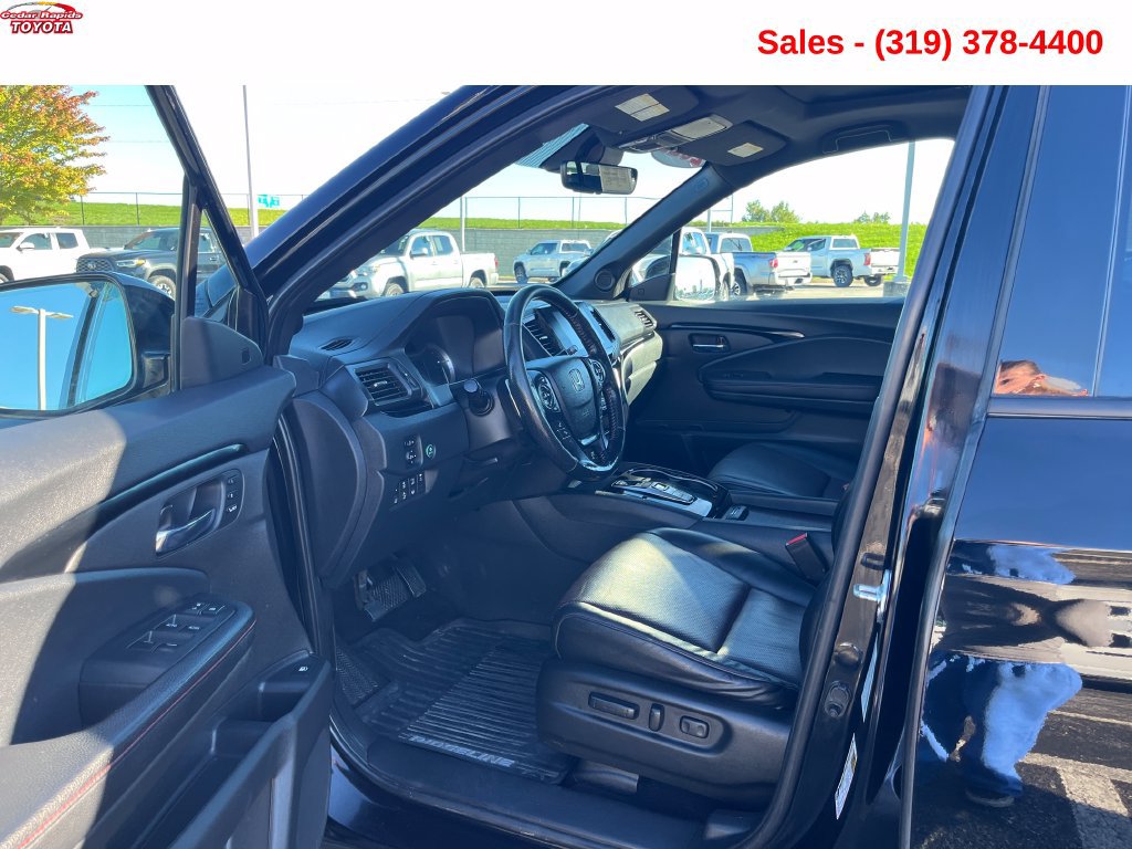 Used 2022 Honda Ridgeline Black Edition image 13