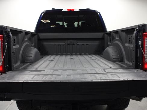 Used 2024 Ford F250 Lariat w/ Lariat Ultimate Package AWD/4WD image 14