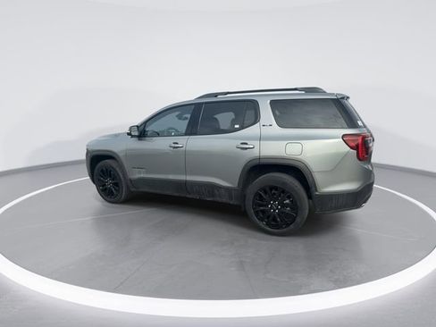 Used 2023 GMC Acadia SLE w/ Driver Convenience Package image 6
