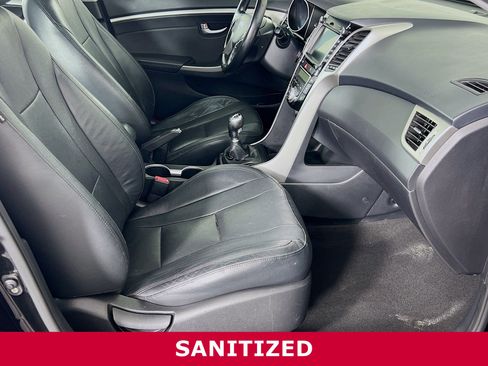 Used 2014 Hyundai Elantra GT w/ Option Group 03 image 22