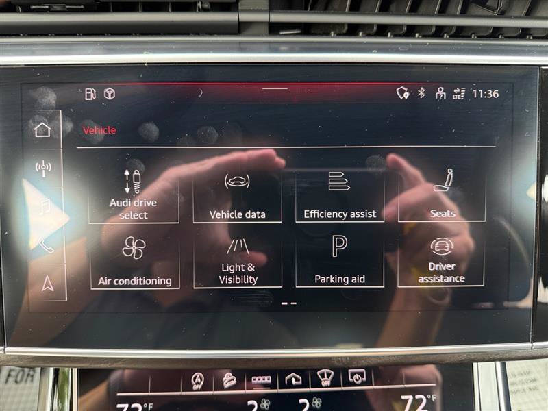 Used 2022 Audi Q8 Prestige AWD/4WD image 25