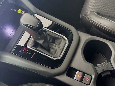 Used 2025 Subaru Forester Touring image 20