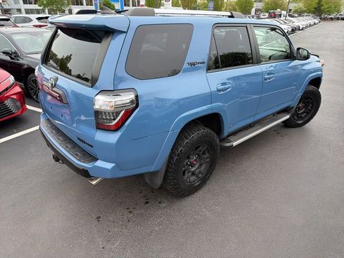 Certified 2018 Toyota 4Runner TRD Pro AWD/4WD image 5