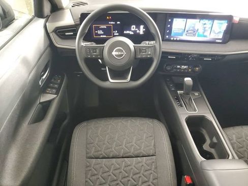New 2026 Nissan Kicks SV w/ Cold Weather Package FWD image 14