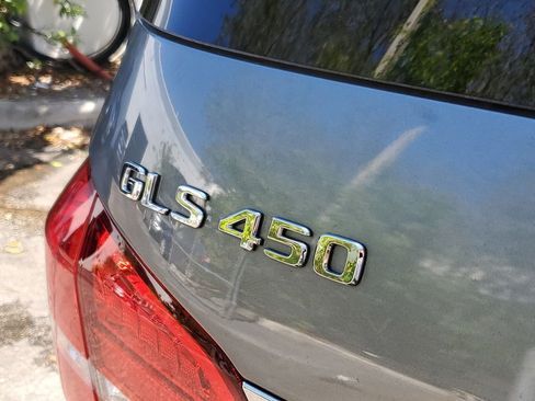 Used 2017 Mercedes-Benz GLS 450 4MATIC image 5