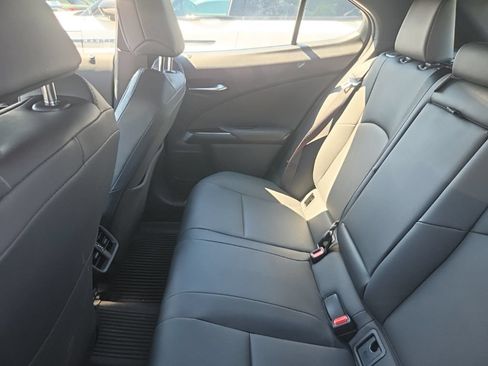 Used 2025 Lexus UX 300h AWD w/ Cold Area Package image 7