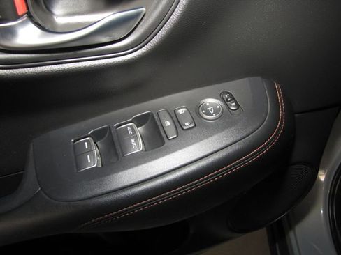 Certified 2024 Honda HR-V Sport image 10