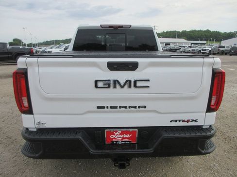 New 2026 GMC Sierra 1500 AT4X AWD/4WD image 7