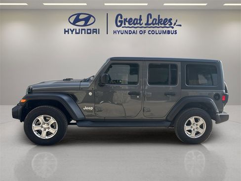 Used 2020 Jeep Wrangler Unlimited Sport S image 2