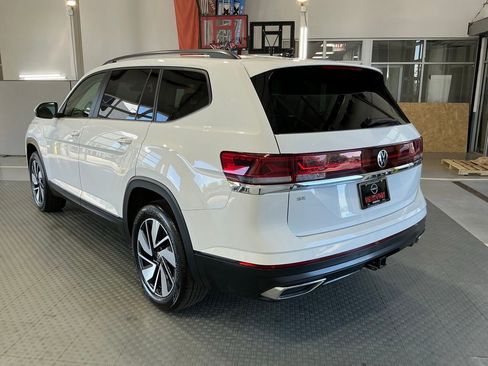 Used 2025 Volkswagen Atlas SE FWD image 28