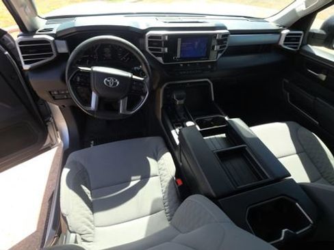 Used 2022 Toyota Tundra SR5 image 18