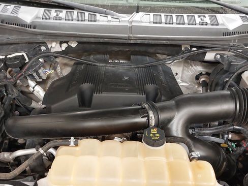 Used 2018 Ford F150 XL w/ Equipment Group 101A Mid image 31