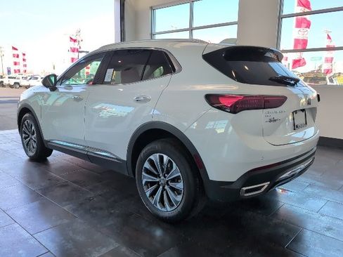 Used 2024 Buick Envision Preferred image 5