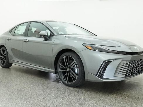 New 2026 Toyota Camry XSE FWD image 29