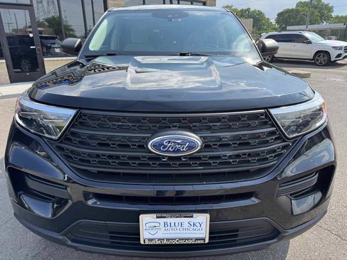 Used 2021 Ford Explorer 4WD image 2