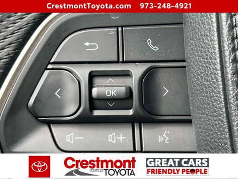 Used 2024 Toyota Tacoma TRD Off-Road image 19