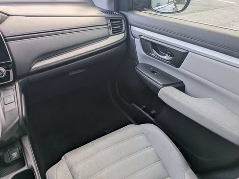 Used 2018 Honda CR-V LX image 17