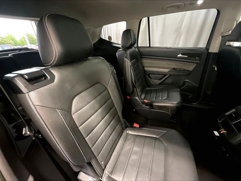 Certified 2023 Volkswagen Atlas SEL Premium AWD/4WD image 16